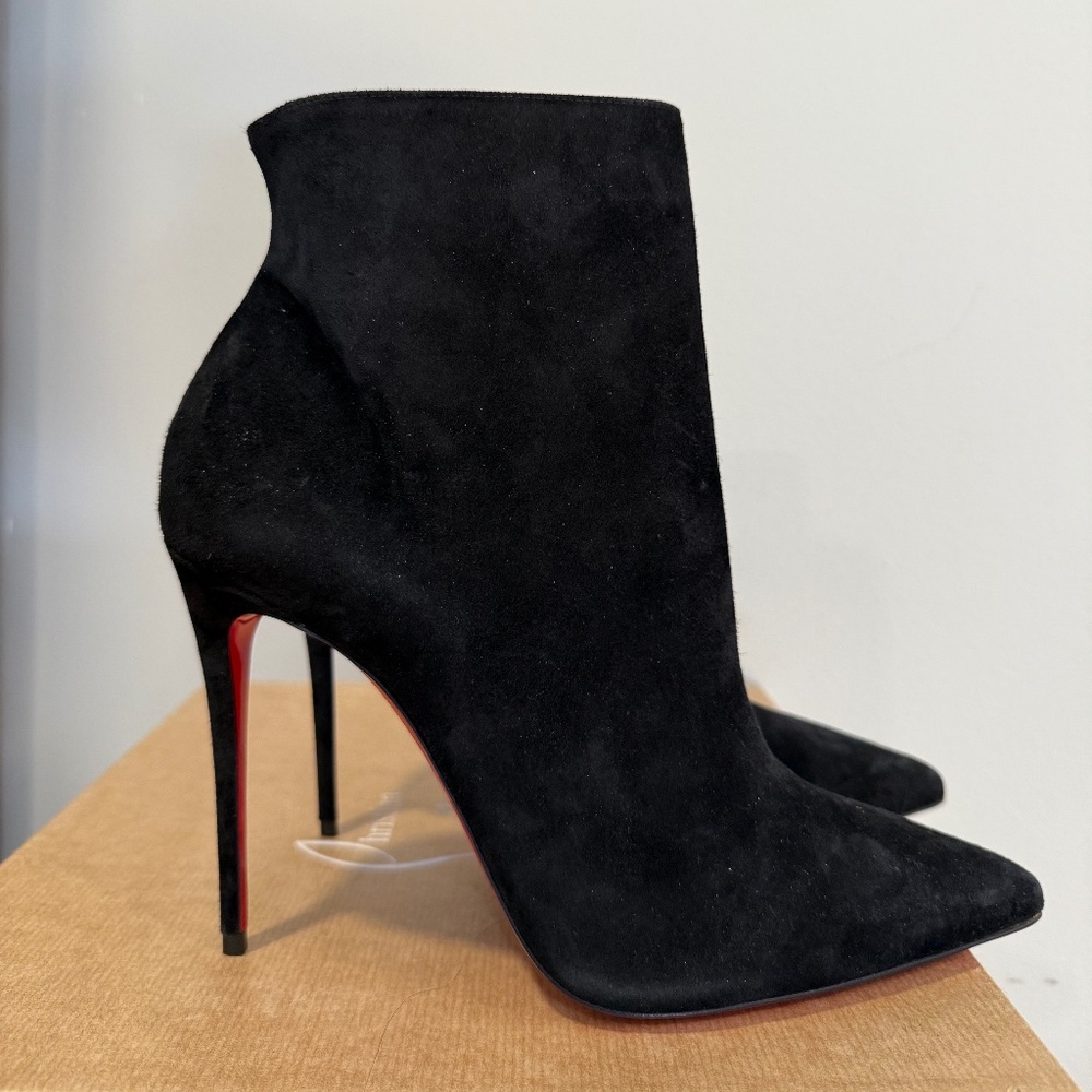 Christian Louboutin So Kate Booty Black Velour 40 10 Suede